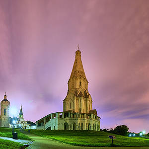 gallery/2017/2017_07_15_Moscow_Urban_Park_Kolomenskoe_Walk_Church_Panorama_Night_Long_Exposure